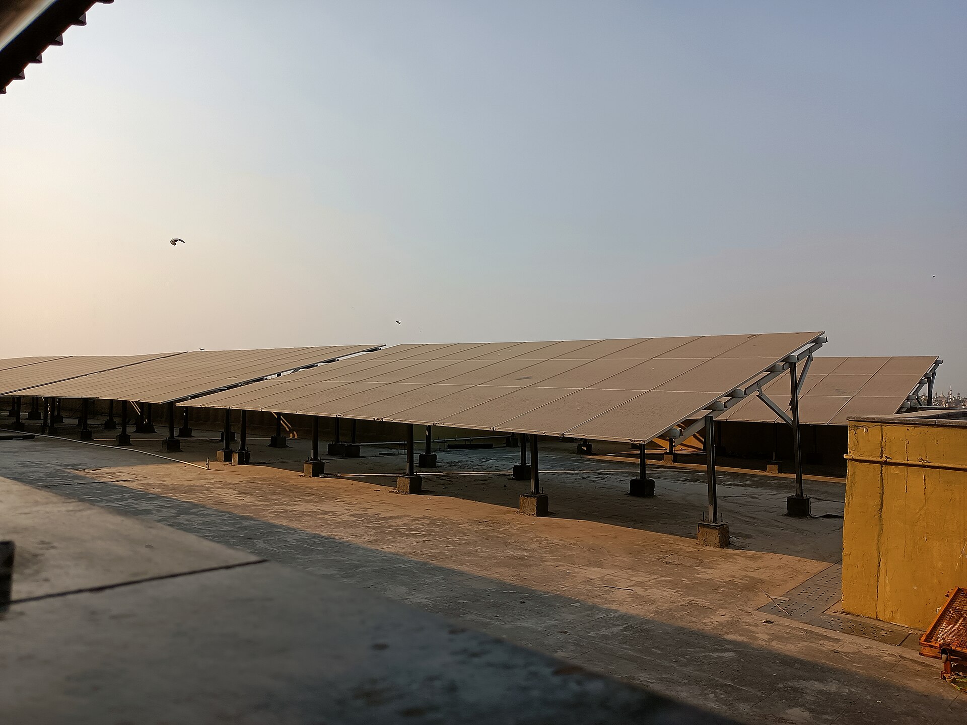 Commercial rooftop solar package